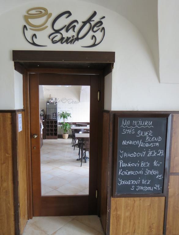 Hotel Cesky Dvur Beroun  Exterior photo