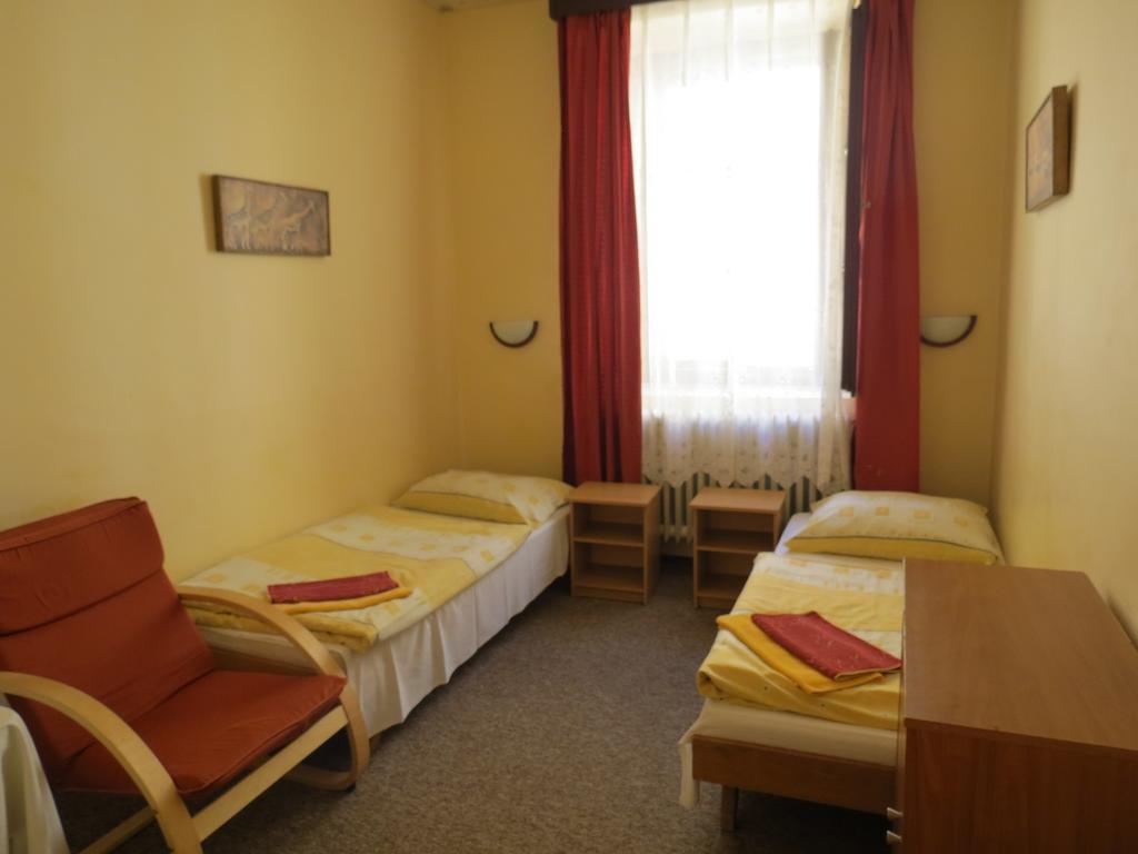 Hotel Cesky Dvur Beroun  Room photo